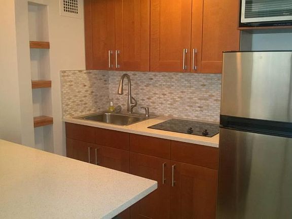 2nd image of 350 E 62nd St APT 1L