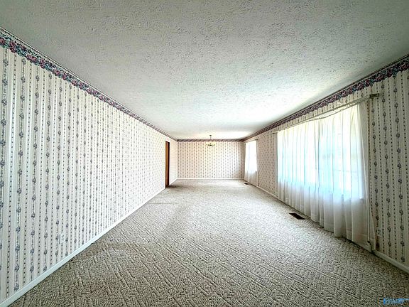 4th image of 2116 Argyle Way