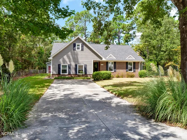 309 Birds Nest Court, Wilmington, NC 28405