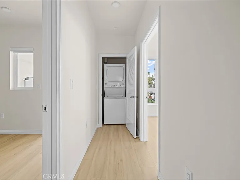 1818 S Norton Ave #309 — Photo 9