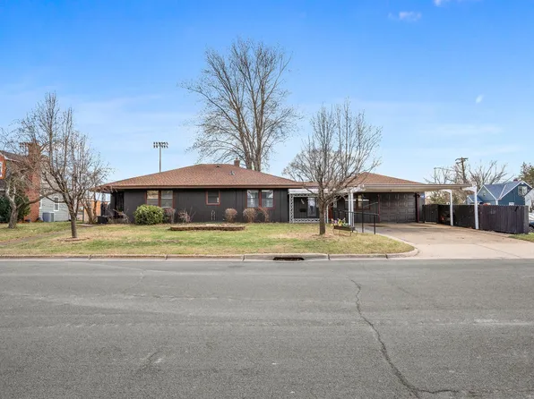 300 Park Ln, South Saint Paul, MN 55075