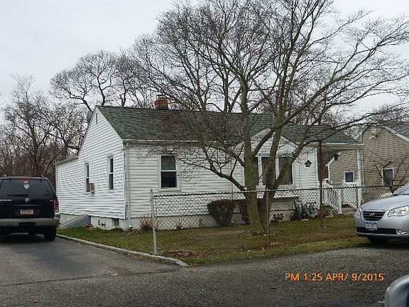 2nd image of 22 Louis Ave