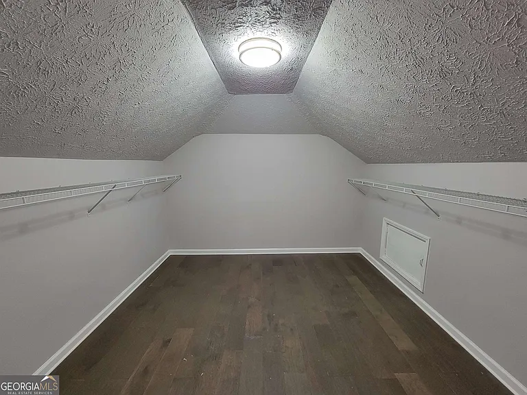 260 Greenfield Cir — Photo 20