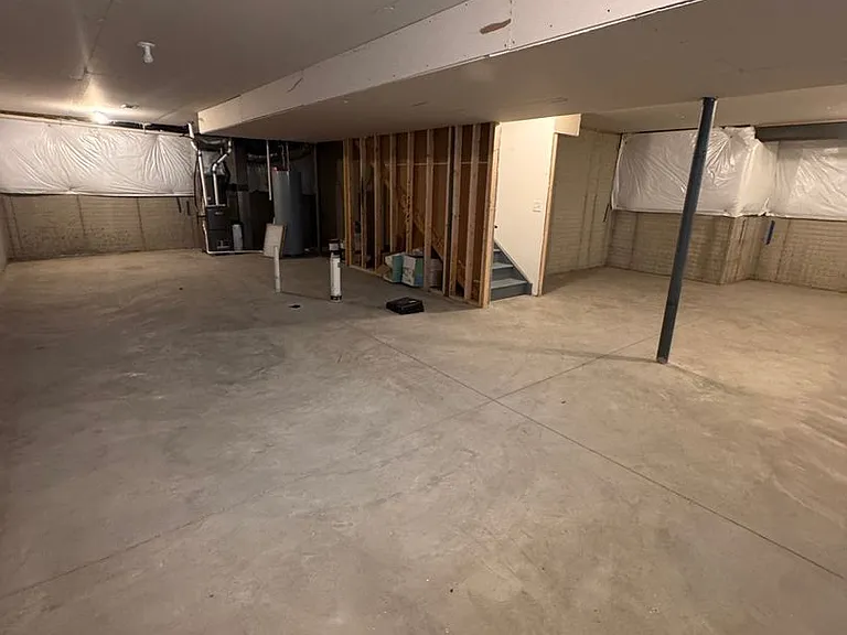 306 Raccoon Ave — Photo 22