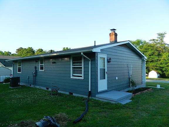 2nd image of 503 Lomax Ave