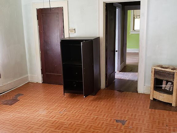 4th image of 1508 W 18th Ave