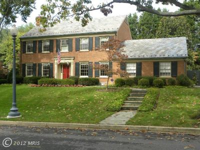 5045 Van Ness St NW, Washington, DC, 20016