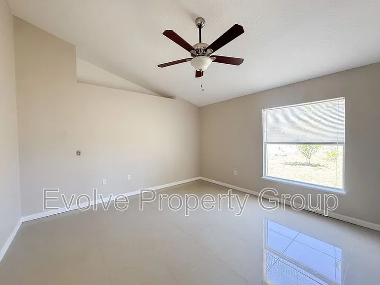 21 Llanes Pl — Photo 16