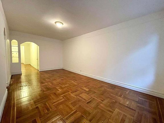 2nd image of 56 Bennett Ave APT 2E