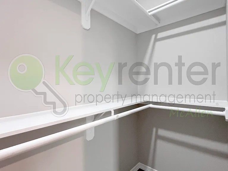4104 Walnut Ave #4 — Photo 28