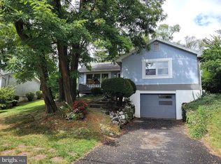 360 Regent St, Camp Hill, PA 17011