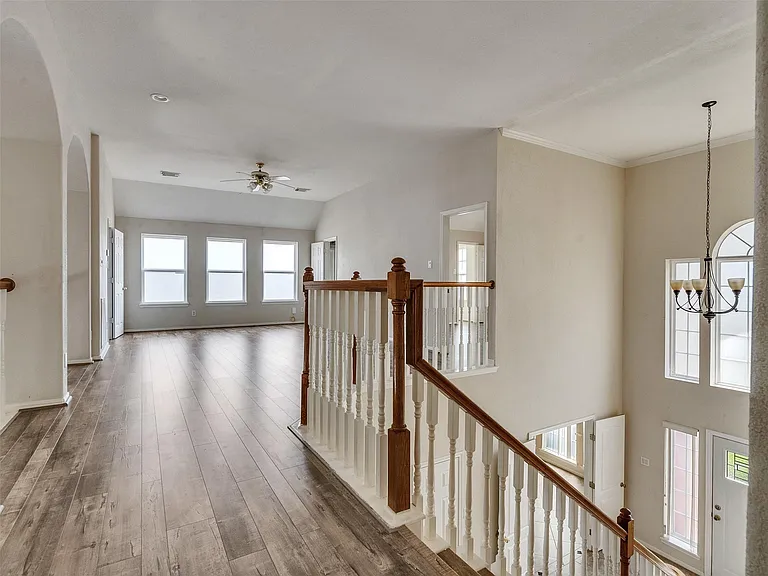 3902 Breaux Bridge Ln — Photo 31