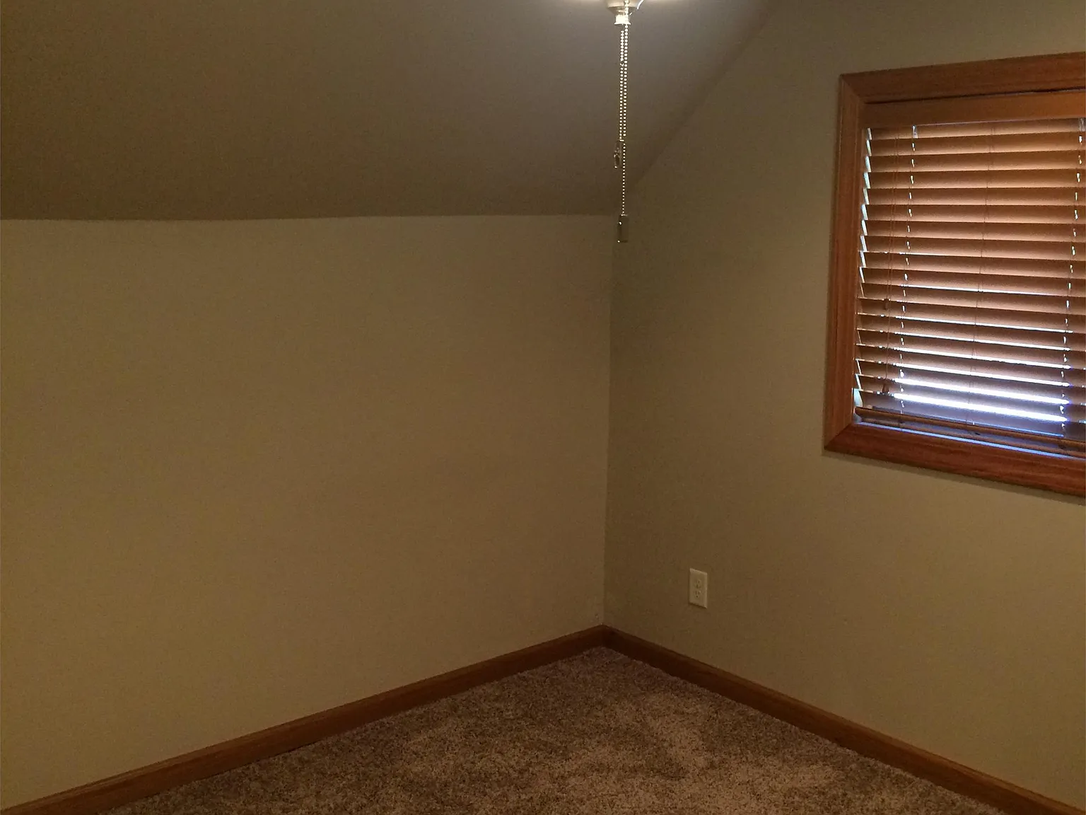 313 9th Ave - 1 — Photo 2
