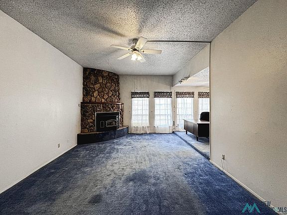 5th image of 707 La Fonda Dr