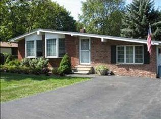 194 Quaspeck Blvd, Valley Cottage, NY 10989