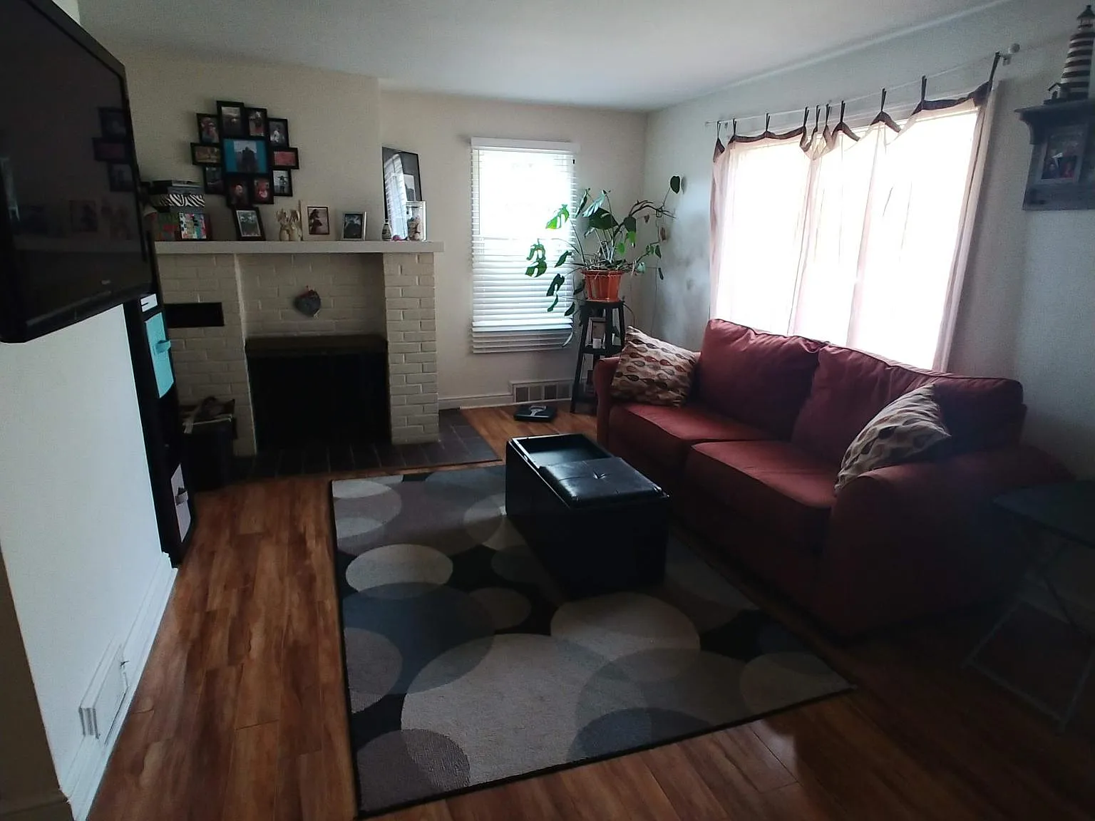 3 bed, 1610 sqft, $1,600 — Photo 3
