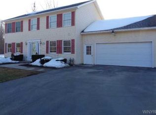 3336 Quaker Rd, Gasport, NY 14067