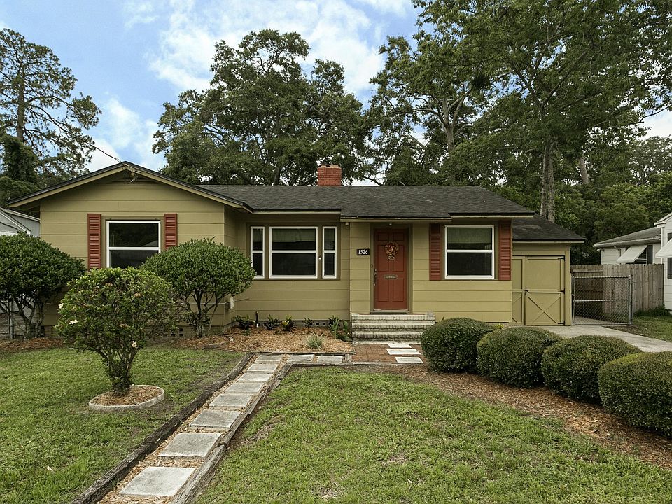 1st image of 1526 Parrish Pl