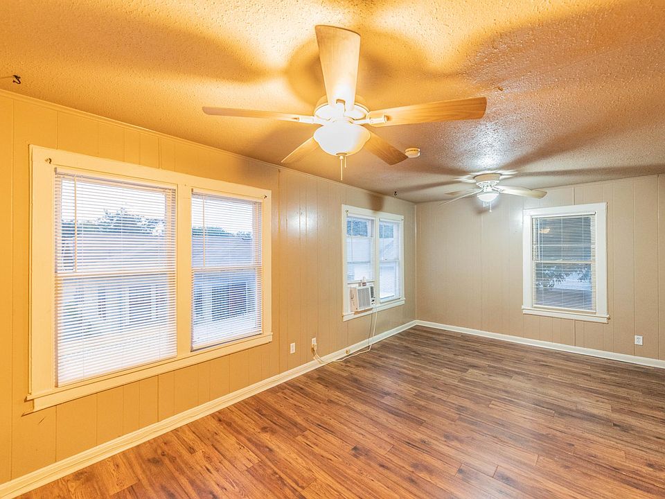 1st image of 739 E Ashby Pl APT 3