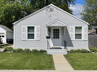 1651 Western St, Oshkosh, WI 54901