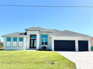 9436 Miami Cir, Port Charlotte, FL 33981
