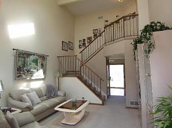 2nd image of 1523 Orchard Gate Ln