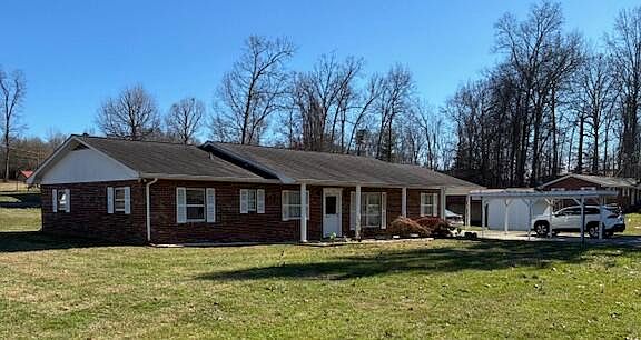 2nd image of 4754 Douglas Dam Rd