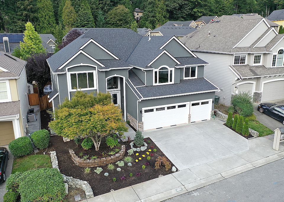 1st image of 19456 SE 28th Pl