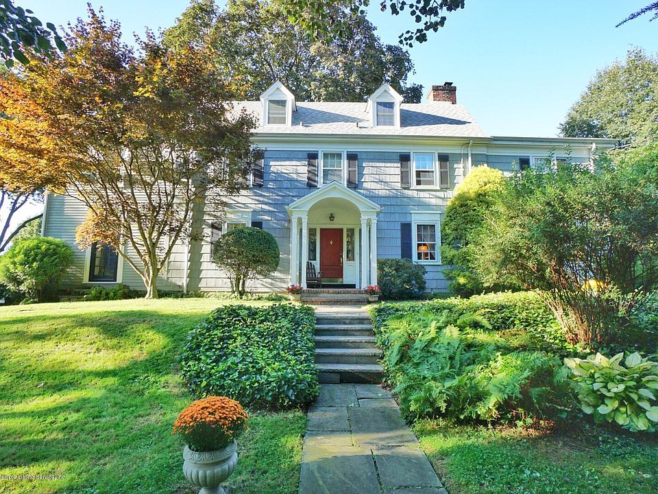 1st image of 42 Saint Austins Pl