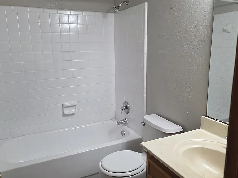 1822 Jackson Bluff Rd #C — Photo 23