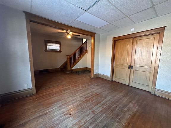 4th image of 1620 Banks Ave
