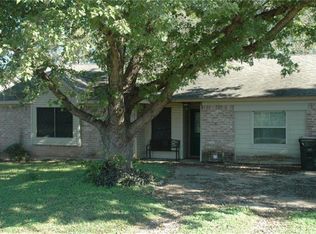 214 N 8th St, Beasley, TX 77417
