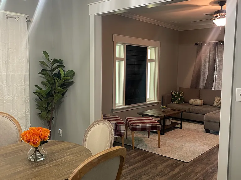 212 Judd St — Photo 11