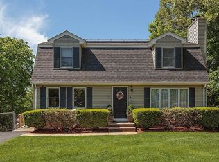 8 Prescott Way, Woburn, MA 01801