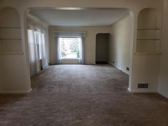 5th image of 3307 Ottawa Ave SW