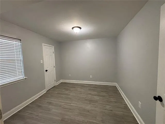 2425 Oxford Pl #114 — Photo 11