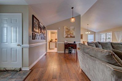 003-294666-IMG_7511_2_3_4_5_7122349