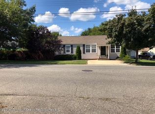 815 Maple Ave, Brick, NJ 08724