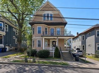 28 Sunset Rd #1, Somerville, MA 02144