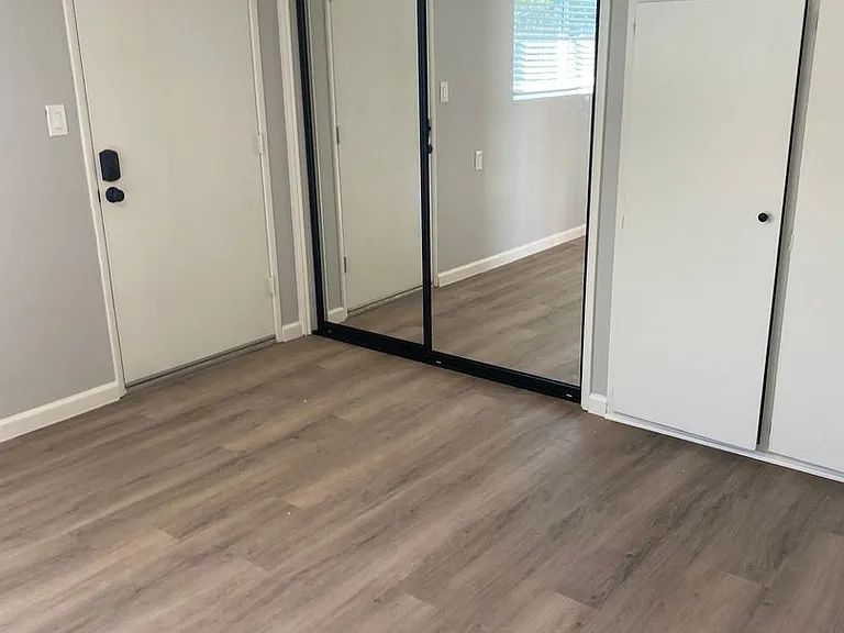 Katz - 945 Pine — Photo 20