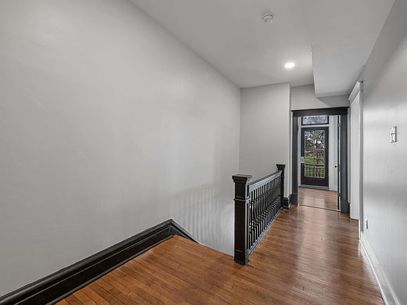 4th image of 4010 De Tonty St Floor 2