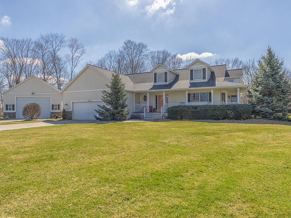 1st image of 3557 Walnut Park Dr