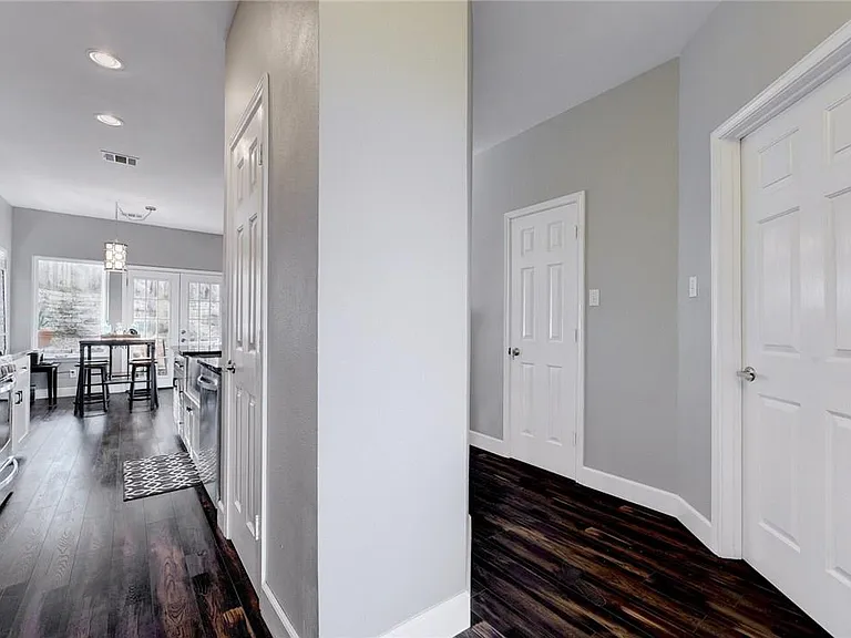 1700 Perez St #A — Photo 15