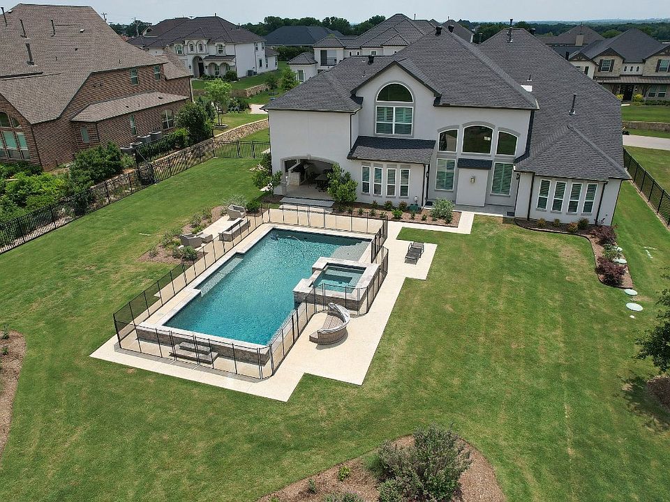 1st image of 4808 Hughes Cir