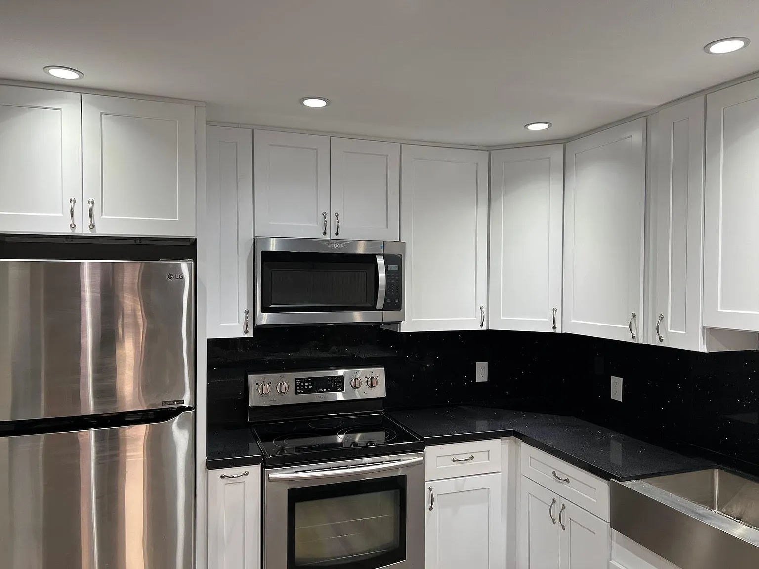 1 bed, 619 sqft, $2,000 — Photo 3