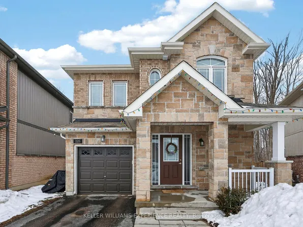 225 Diana Dr, Orillia, ON L3V 0E2