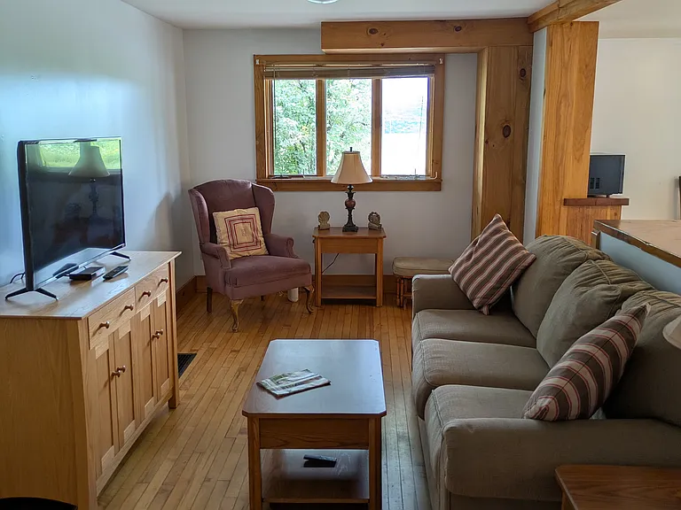 582 Stagecoach Rd — Photo 7