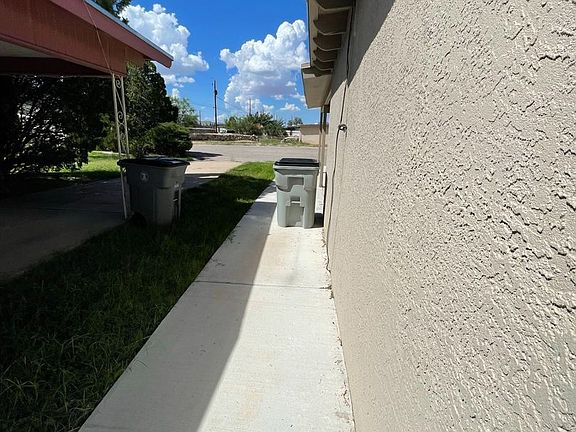 3rd image of 7804 Ulysses Pl