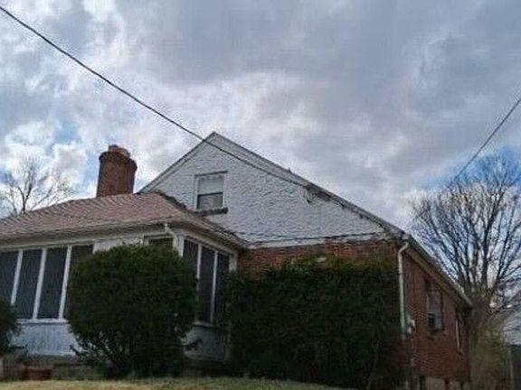 3rd image of 5815 Robison Rd