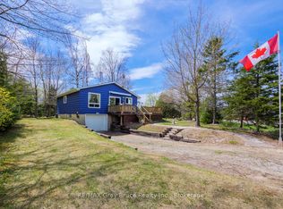 136 Maple Dr, Northern Bruce Peninsula, ON N0H 1Z0